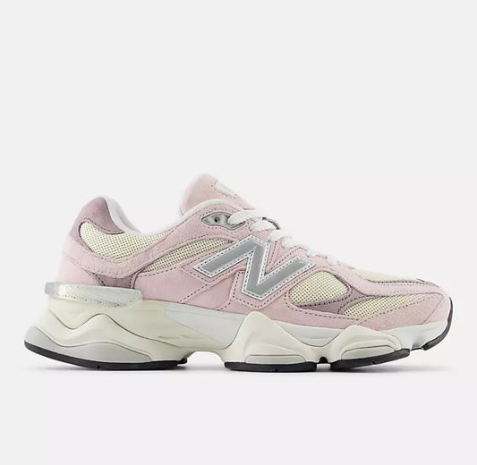 New Balance 9060 Pink